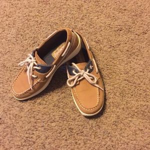 women’s Leather Boat Shoes - Size 7.5